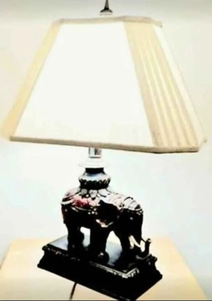 Hand Carved Saluting Elephant Statue Tall Lamp image indicator(8)