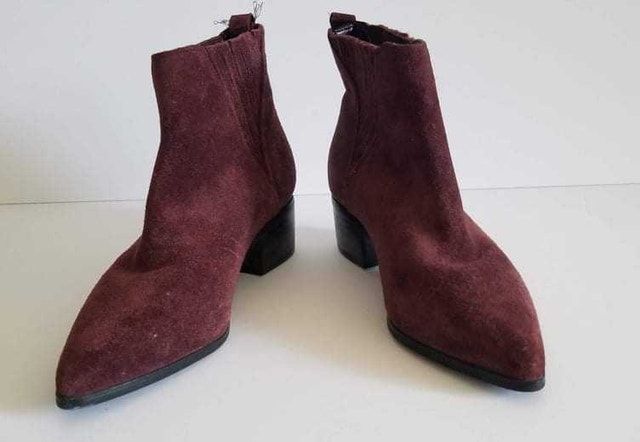 Guess Ankle Boots - Burgundy Suede - Size 8