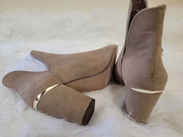 Guess Ankle Boots - Brand New - photo 4