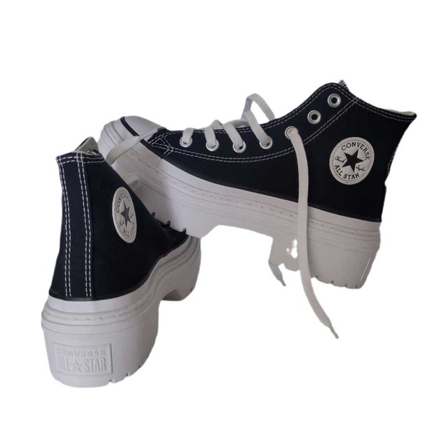 Converse Women's Chuck Taylors All Star