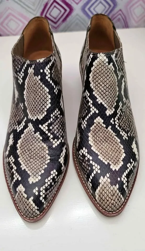 NEW Madewell Women's Ankle Booties Size 8 thumbnail