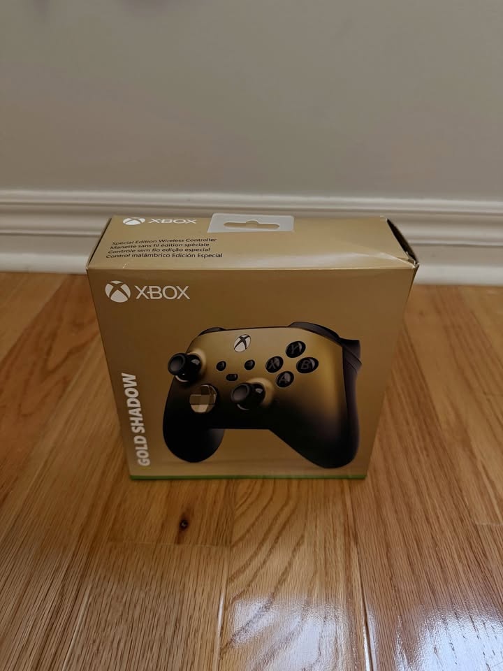 Gold Shadow Xbox Series S|X Controller - Brand New