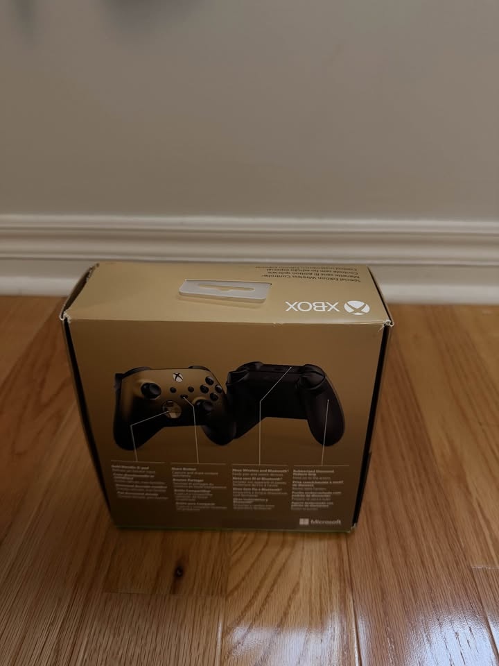 Gold Shadow Xbox Series S|X Controller - Brand New - photo 2