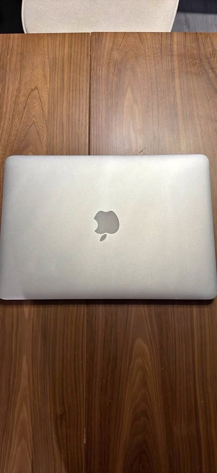 Apple MacBook Pro 13-inch Retina 2015