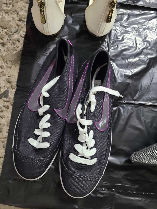 Womens assorted shoes - photo 2
