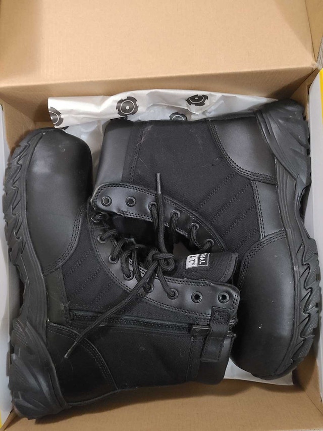 Steel Toe Boots for Security Size 9.5 mens