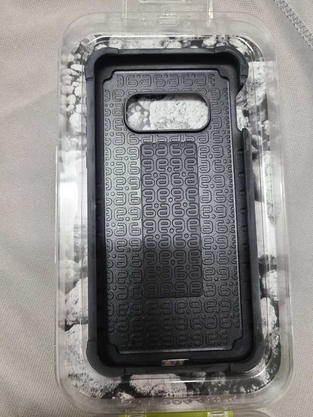 Samsung Galaxy S10e Phone Case - photo 2