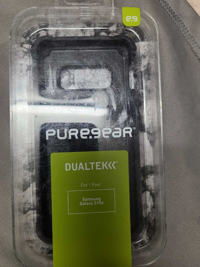Samsung Galaxy S10e Phone Case - photo 3