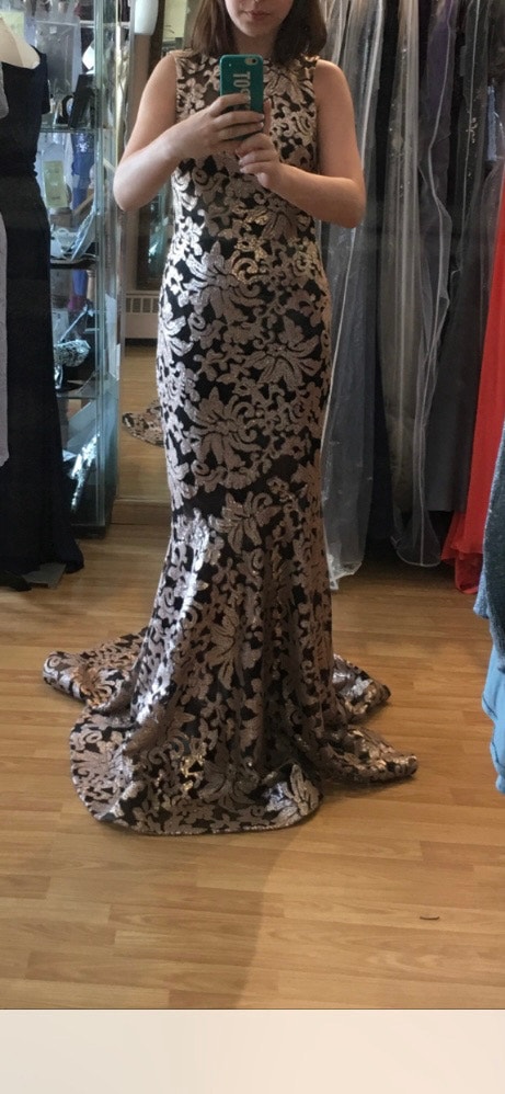 Grad dress - photo 2