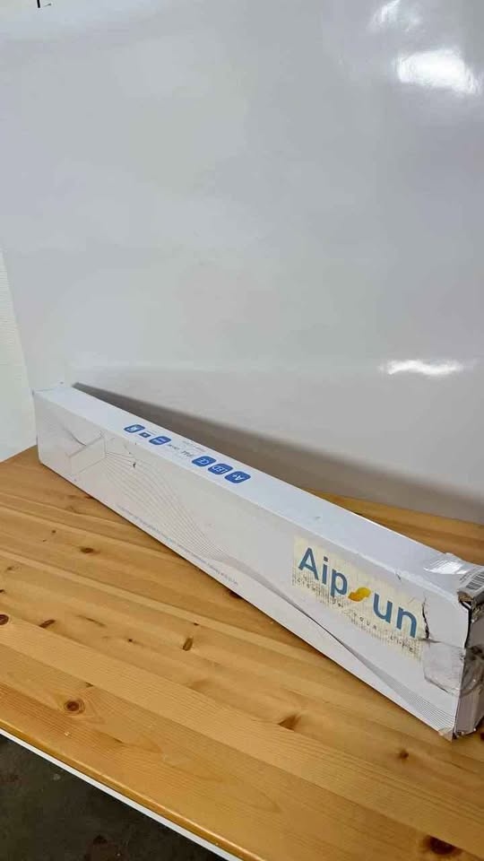 Aipsun Vanity Light 43.3in Dimmable LED Adjustable, New