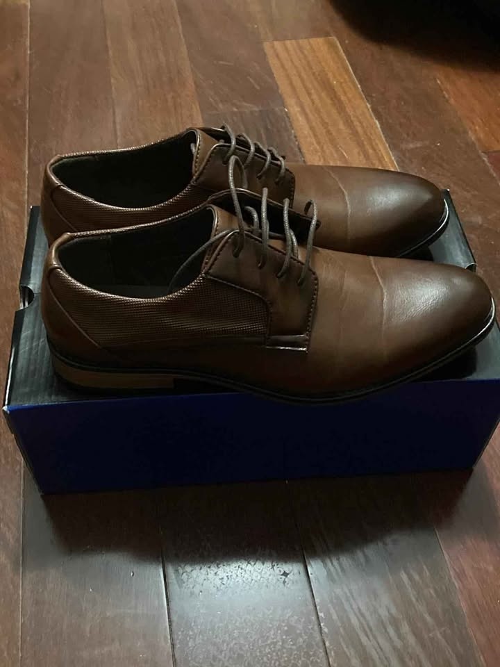 Size 10 Shoes