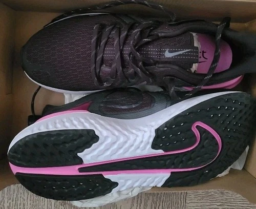 NIKE LEGEND REACT 2 Womens Shoes 8.5 - photo 2