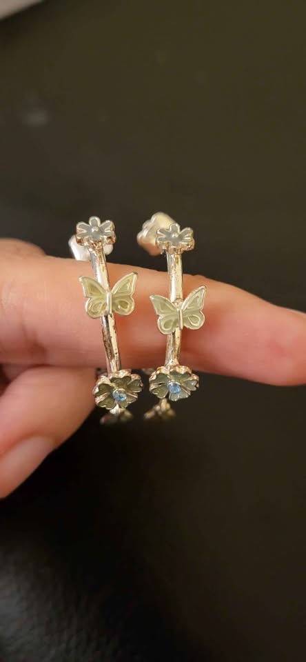 Silver Flower Butterfly Hoop Earrings - photo 2