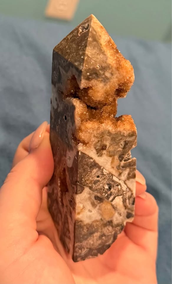 Orange chalcedony/sphalerite - photo 2