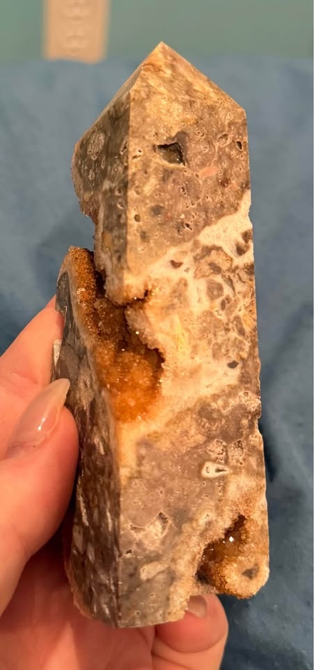 Orange chalcedony/sphalerite - photo 4