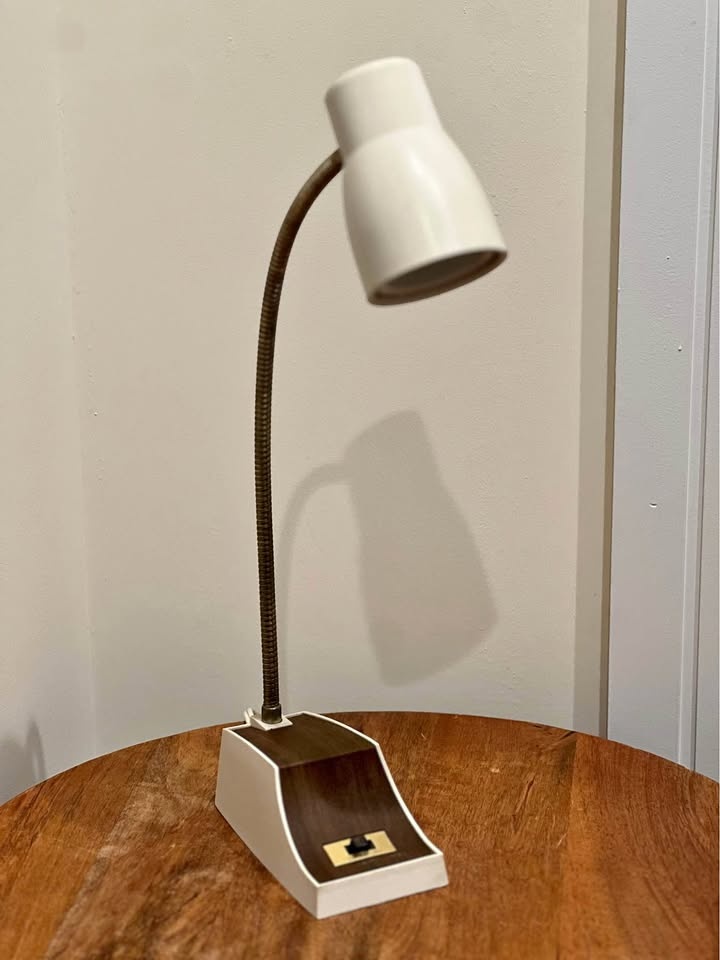 Vintage Gooseneck Desk Lamp (MCM) 1967 Japan U-720HL