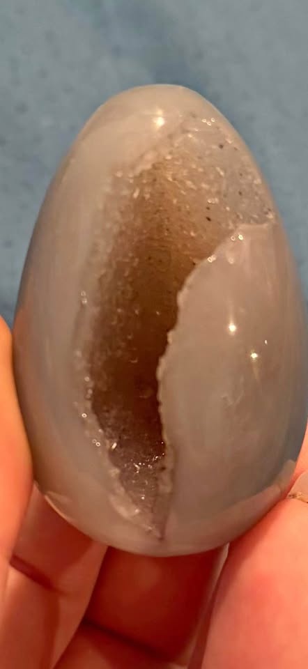 Agate geode egg