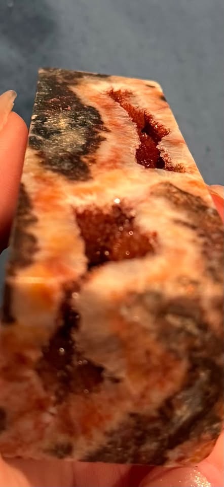 Druzy Carnelian Agate Tower - Deep Red Pockets - photo 5