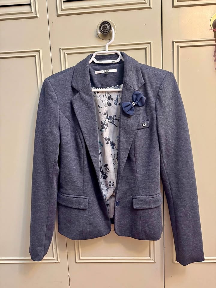 Casual blazer from ONLY