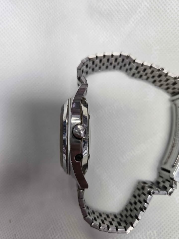 Vintage Bulova Accutron N7 Quartz TZ Watch - photo 4