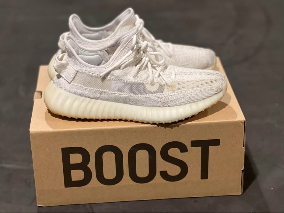 Yeezy 350 V2 Bone - photo 3