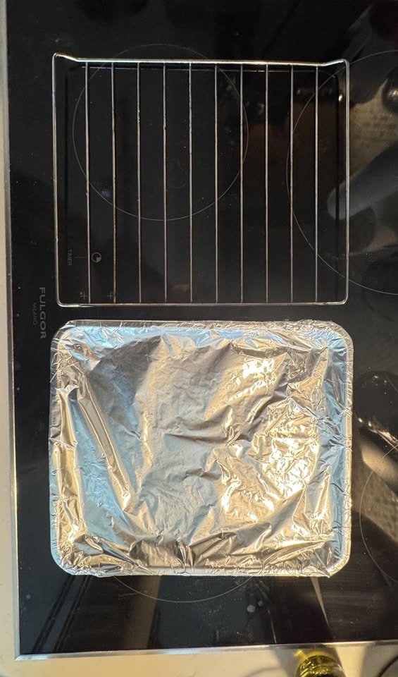 Stainless Steel Toaster Oven – Rack & Tray Included - photo 2