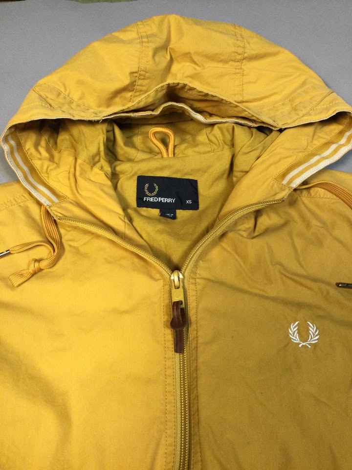Fred Perry Yellow Hooded Jacket XS - photo 2
