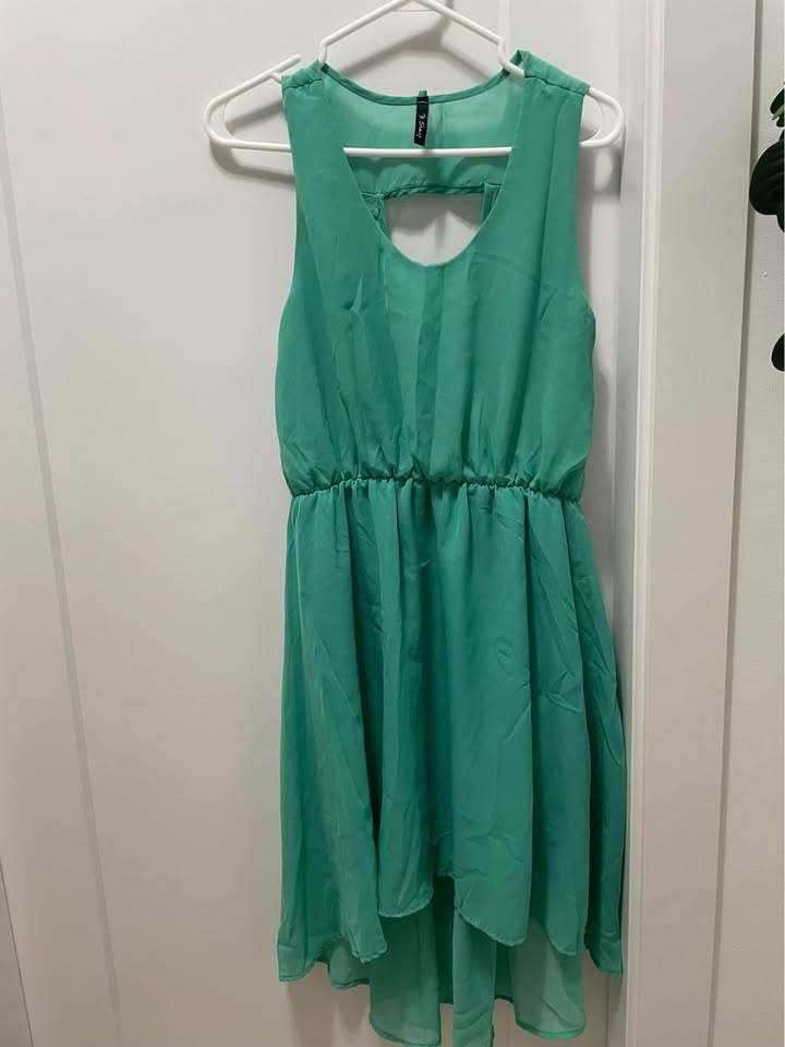 Women’s Dresses - photo 3