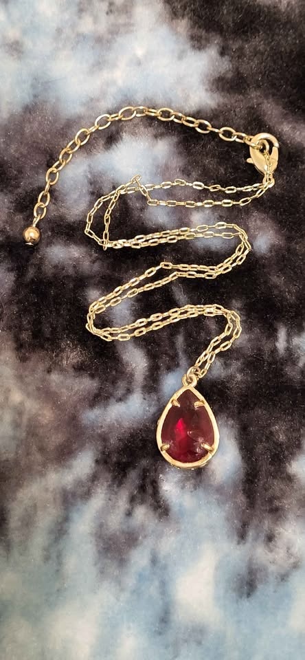 Gold Chain Red Teardrop Pendant Necklace - photo 2