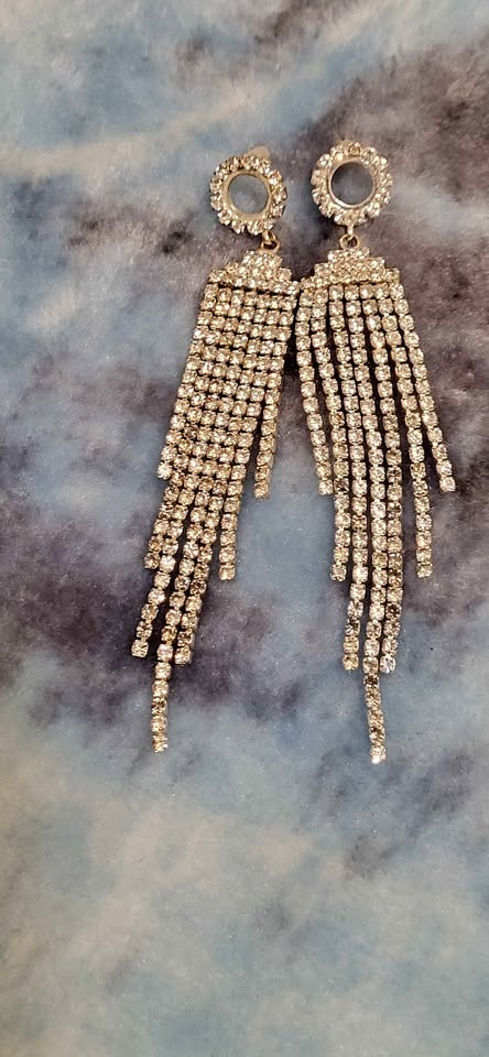 Sparkly Rhinestone Dangle Earrings