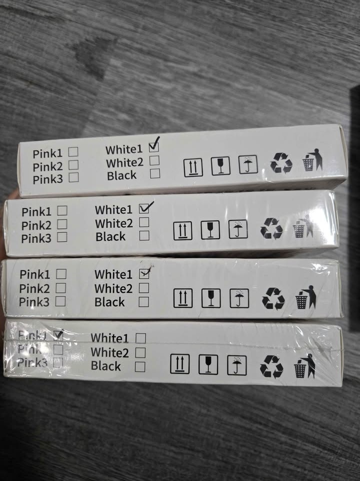 LED Selfie Light, Clip-On, 3 Modes - photo 3