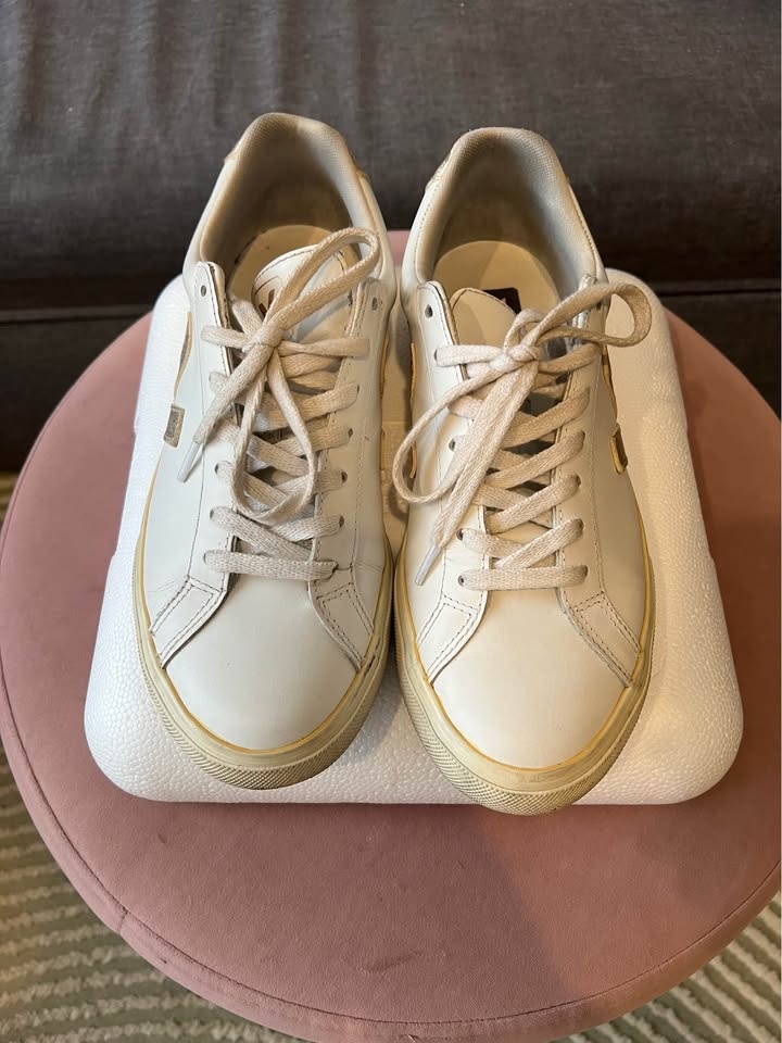 Veja white leather sneakers - size 10 - photo 2