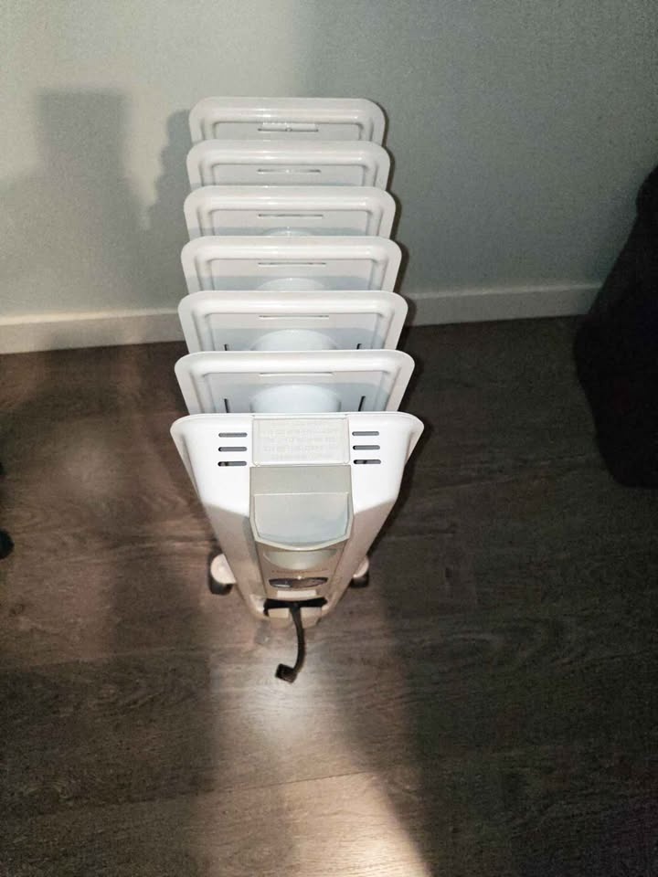 Oil filled heater - photo 2