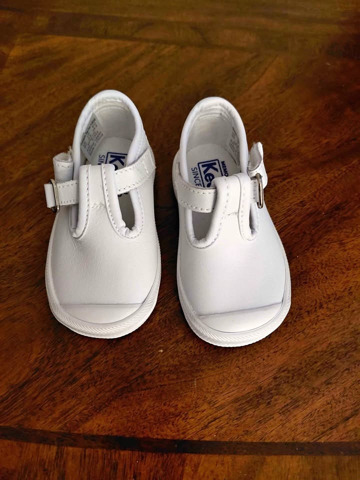 Baby Girls Sz 3t Leather Keds NWOT
