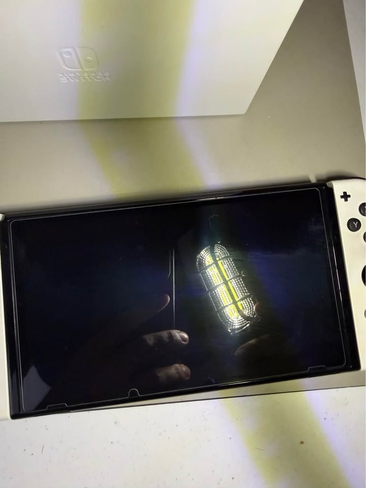 Nintendo Switch OLED For Sale - photo 2