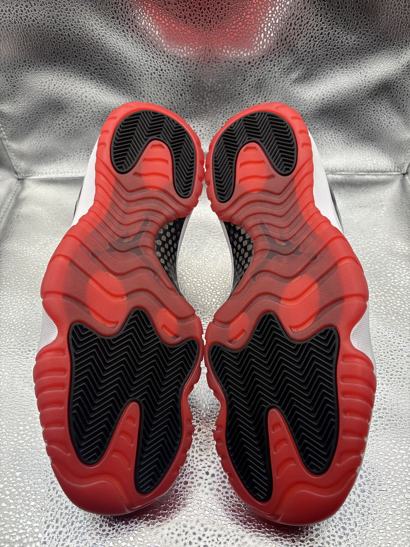 Air Jordan 11 low bred 2025 - photo 3
