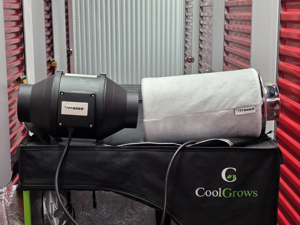 CoolGrows Grow Tent Kit w/ VIVOSUN Fan, Filter, LEDs - photo 2