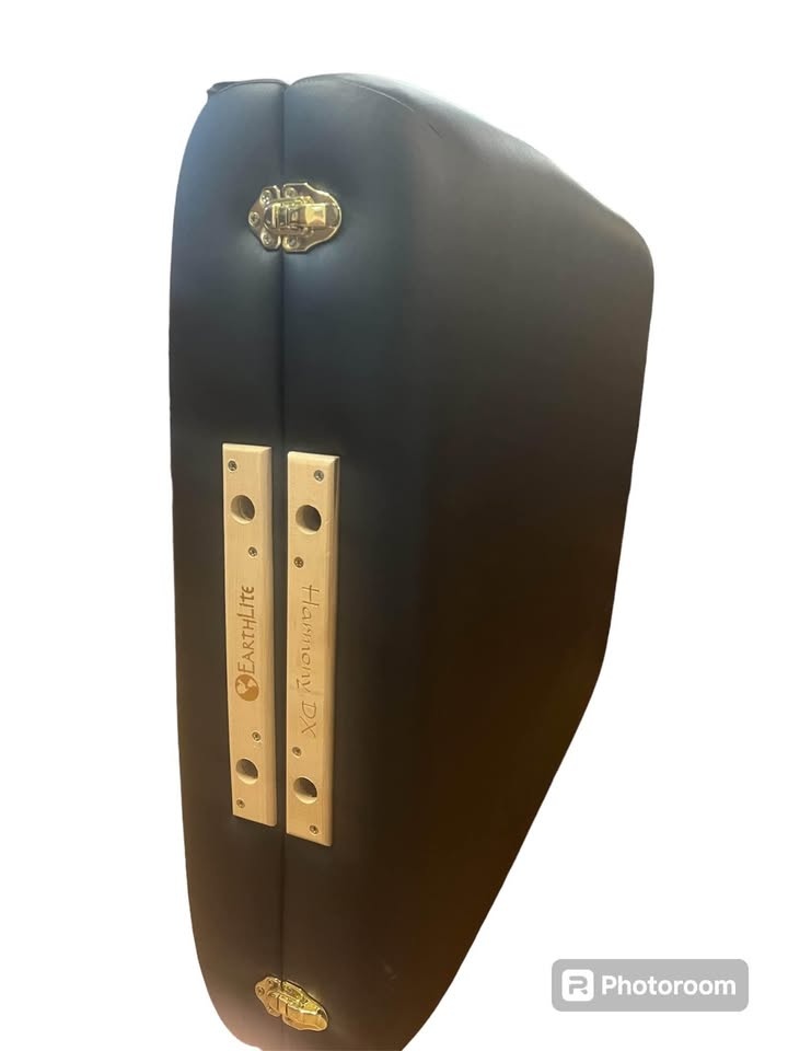 EarthLite Professional Massage Table (Harmony XD)