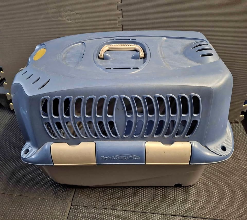 Dog Carrier - great for traveling