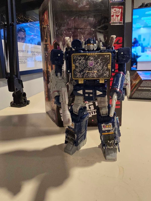Transformers Soundwave - photo 3