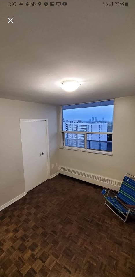 1 Bed 1 Bath Apartment - photo 4