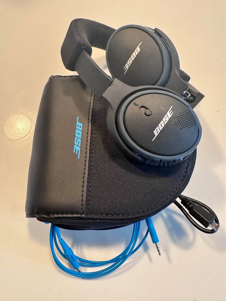 Bose SoundLink Bluetooth Headphones