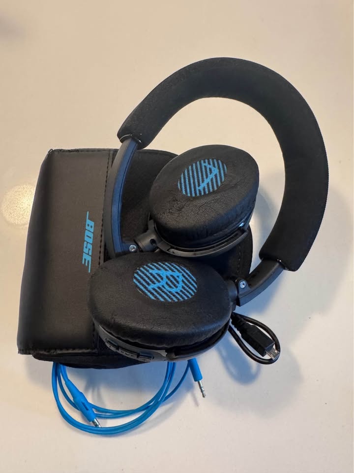 Bose SoundLink Bluetooth Headphones - photo 2