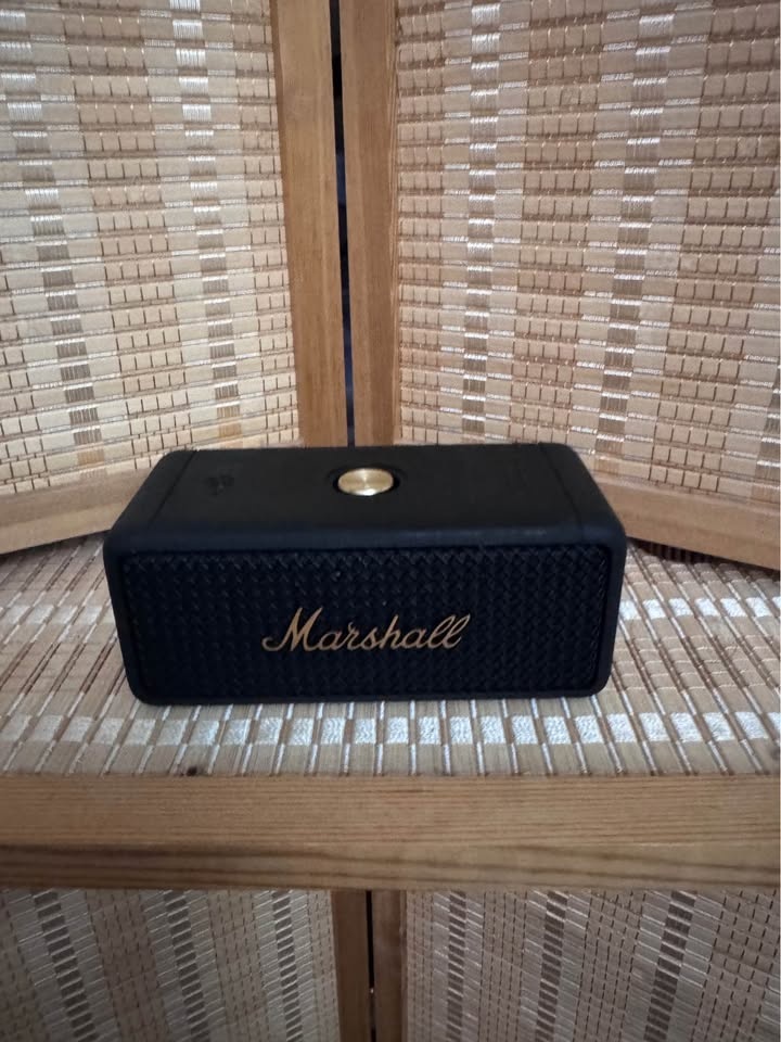 Marshall Bluetooth Speaker - photo 4