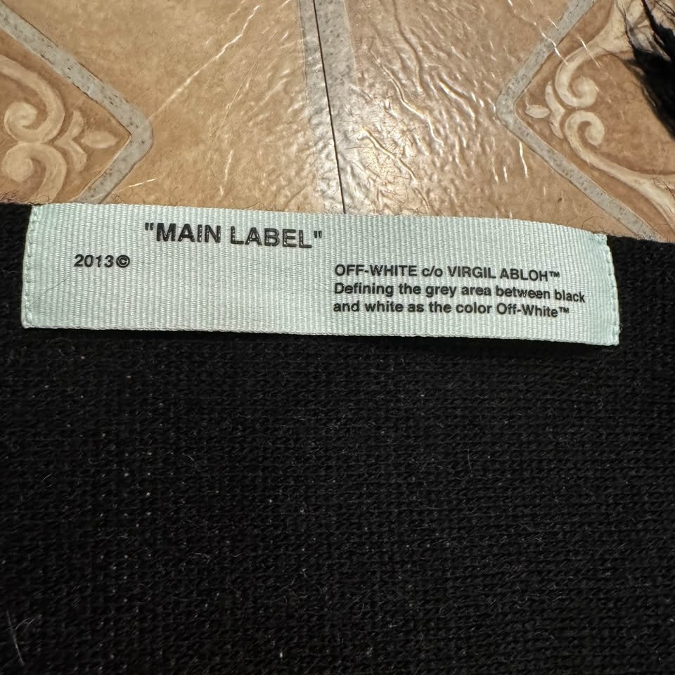 Authentic Off-White c/o Virgil Abloh "SCARF" – Black/White - photo 3
