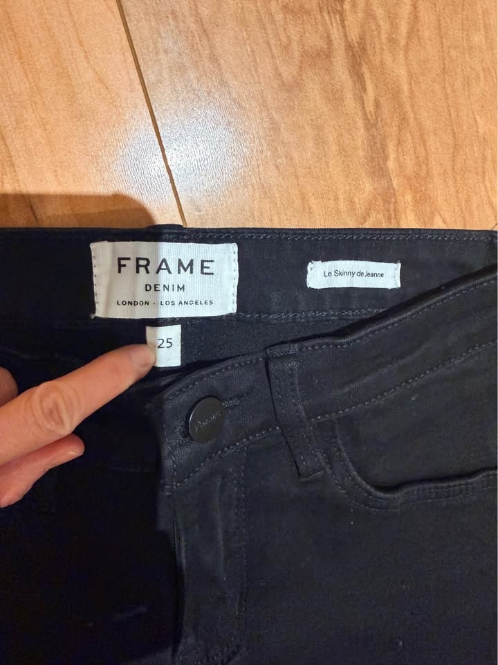 Frame Le Skinny de Jeanne Film Noir Black Jeans Size 25 - photo 4