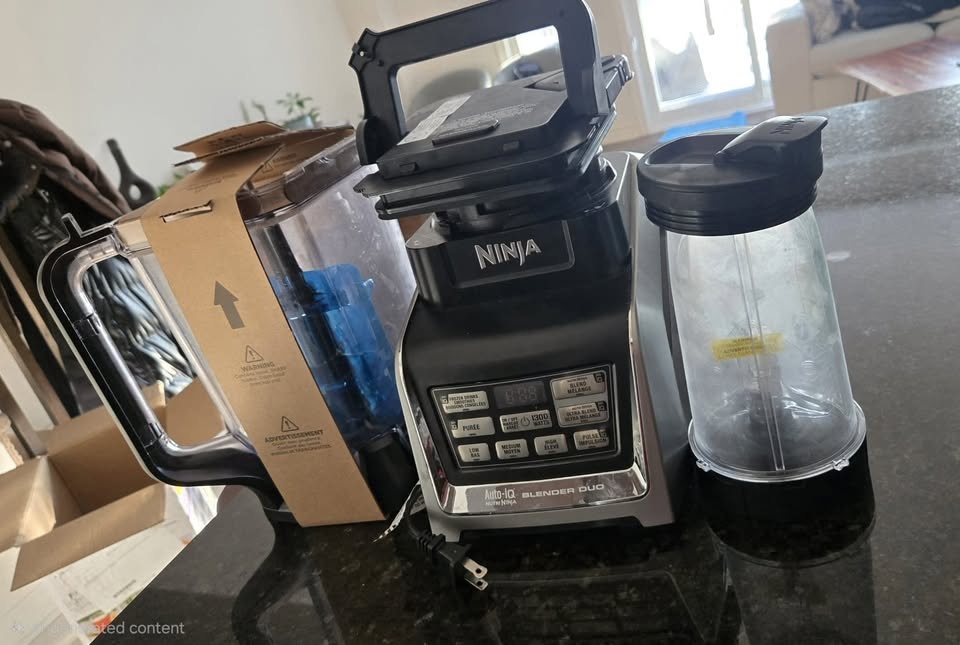 Ninja Professional Plus Blender with Auto-iQ - photo 2