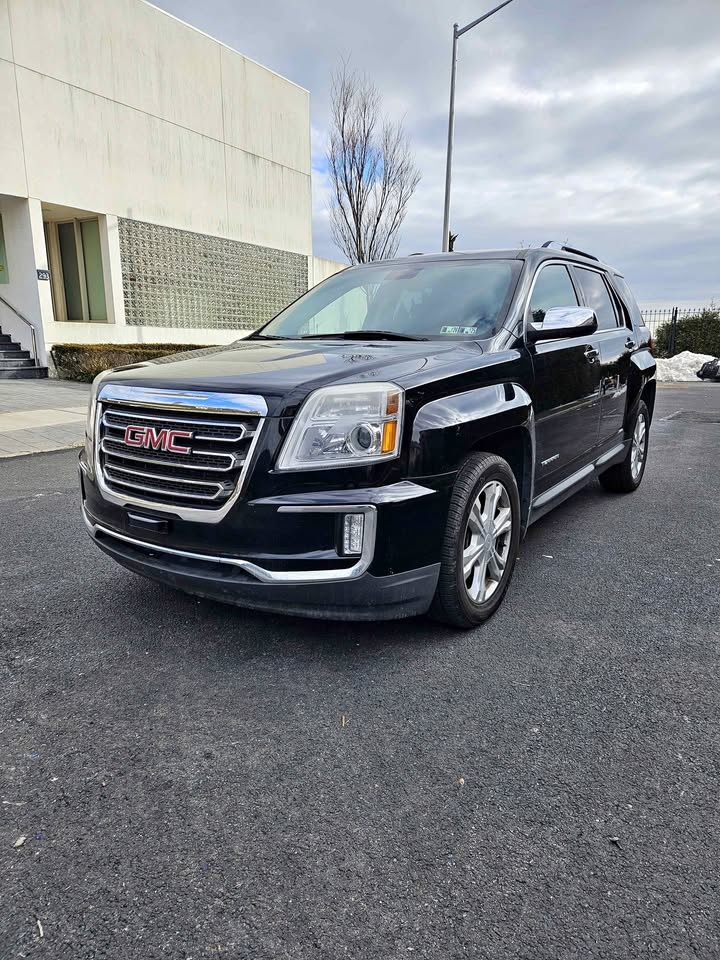 2017 GMC Terrain SLT Sport Utility 4D