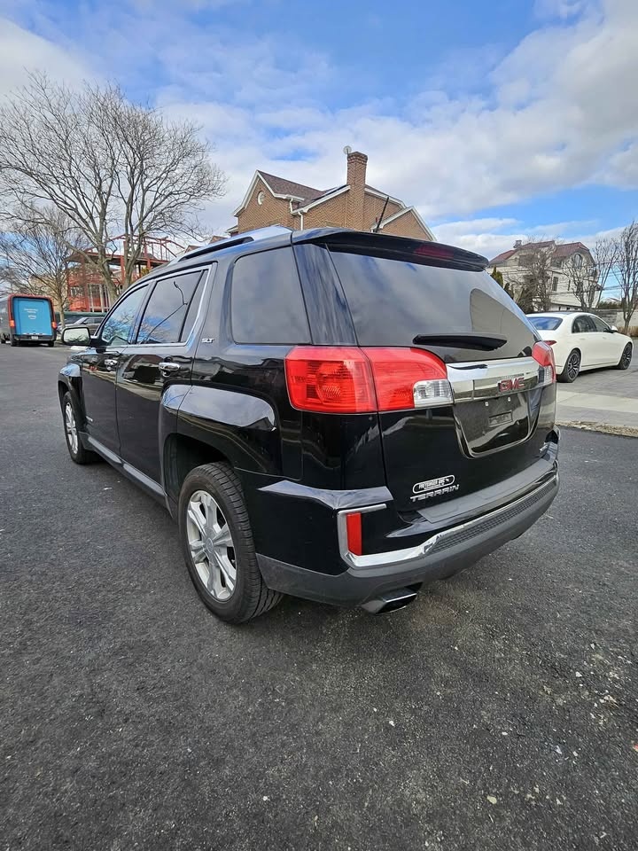 2017 GMC Terrain SLT Sport Utility 4D - photo 3