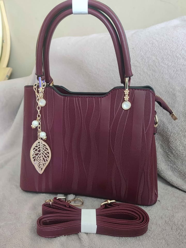 Brand new beautiful maroon Color hand bag for women - photo 3